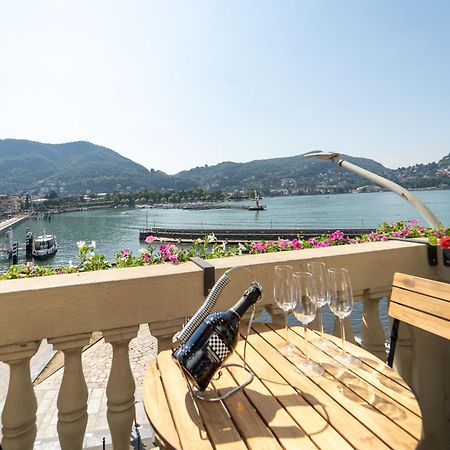Appartamento Esclusivo Fronte Lago, In Centro A Como Con Garage Exteriör bild